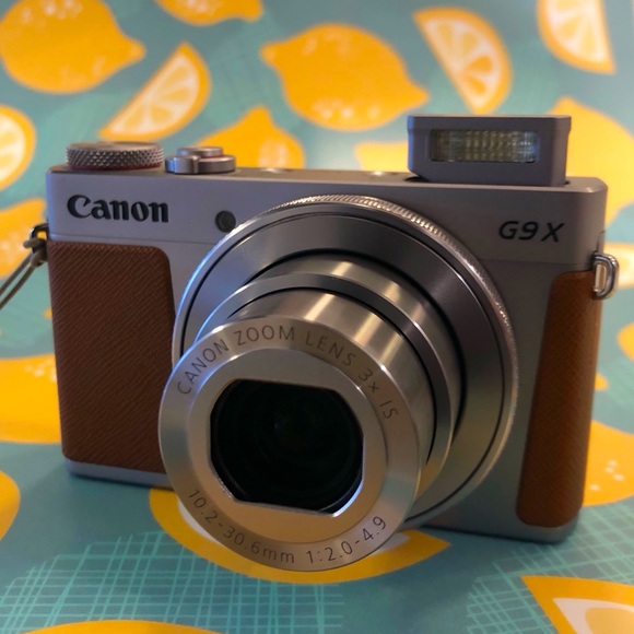 Canon PowerShot G9X Mark 2 (ii) (G9 X Mark II) - Picture 1 of 10